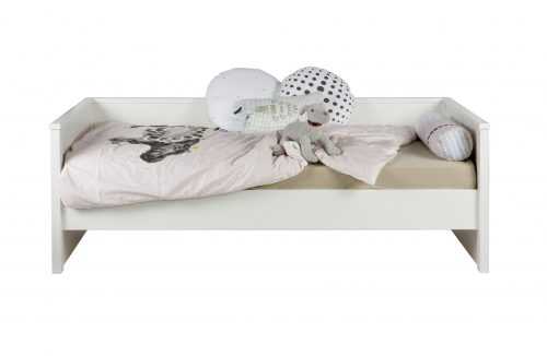 Hoorns Bílá dřevěná dětská postel/pohovka Berdi 200 x 90 cm