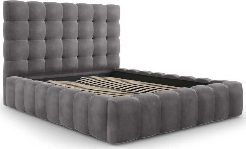 Šedá čalouněná dvoulůžková postel s úložným prostorem s roštem 140x200 cm Bali – Cosmopolitan Design