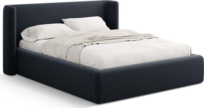 Tmavě modrá čalouněná dvoulůžková postel s úložným prostorem s roštem 140x200 cm Jason – Windsor & Co Sofas