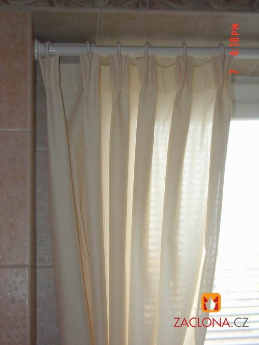 Řešení dekorace koupelny - bez vrtání